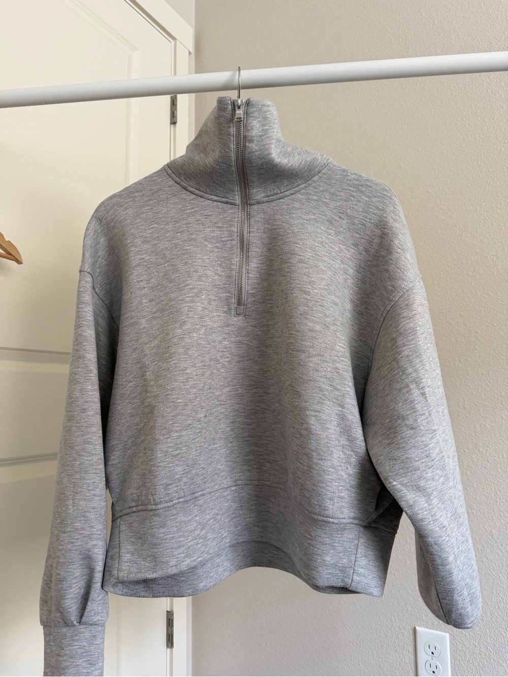 Old Navy Heather Gray Quarter-Zip Pullover Sweatshirt